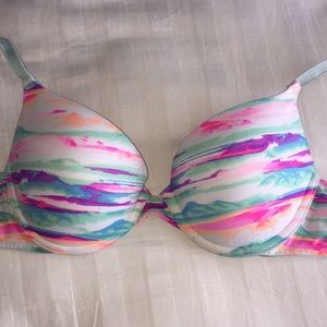 PINK wear everywhere bra